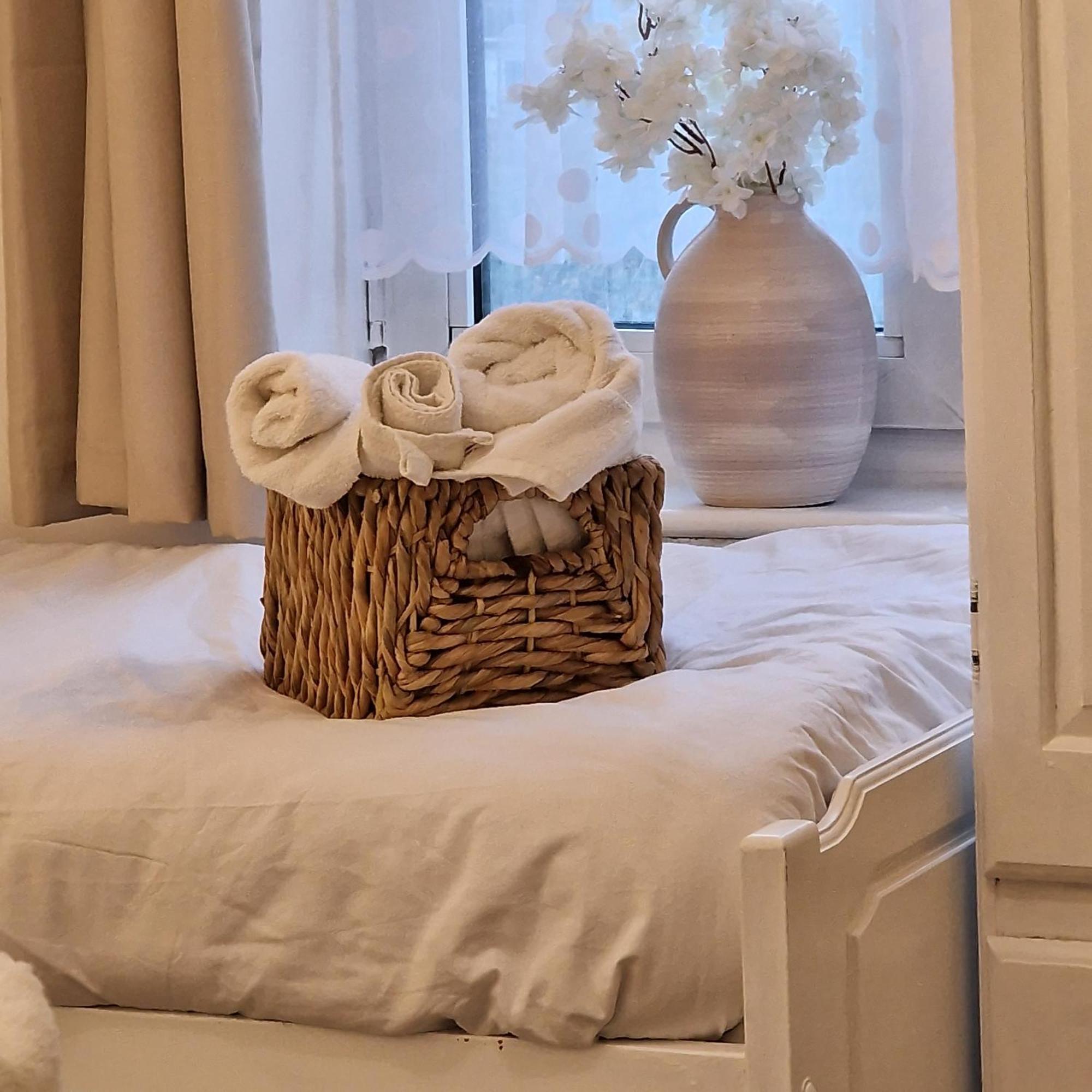 - 1 Bedroom - 1 Bathroom - Wifi